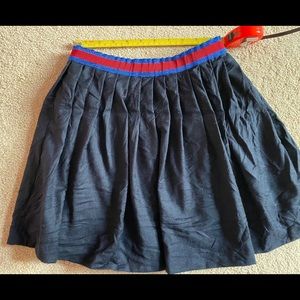 Like New Gucci Girls size 8 Black Skirt